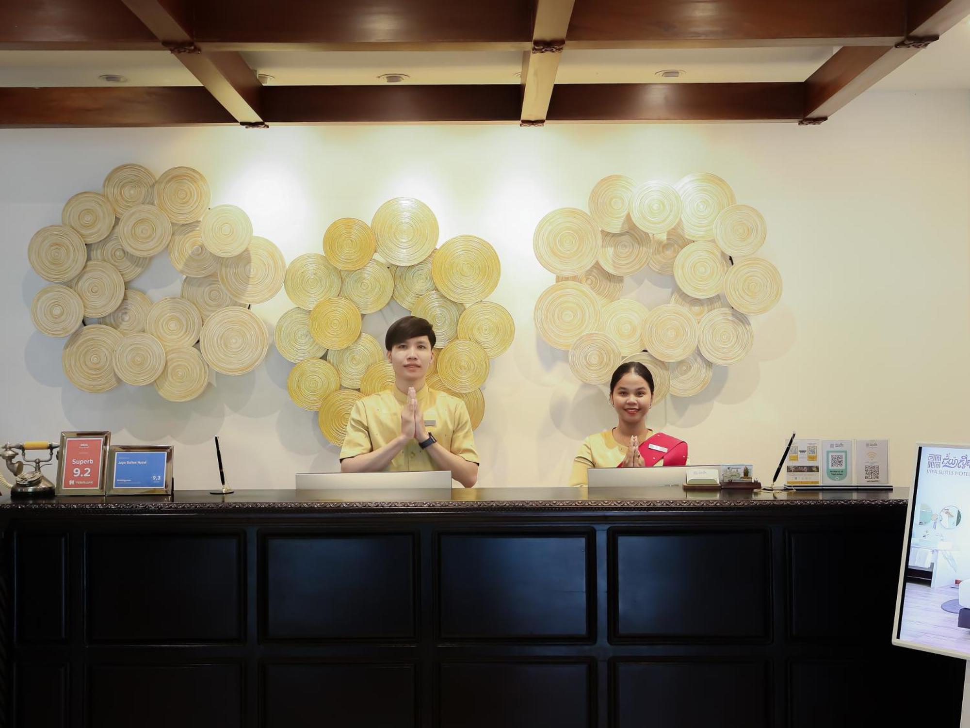 Jaya Suites Hotel Phnom Penh Exterior foto